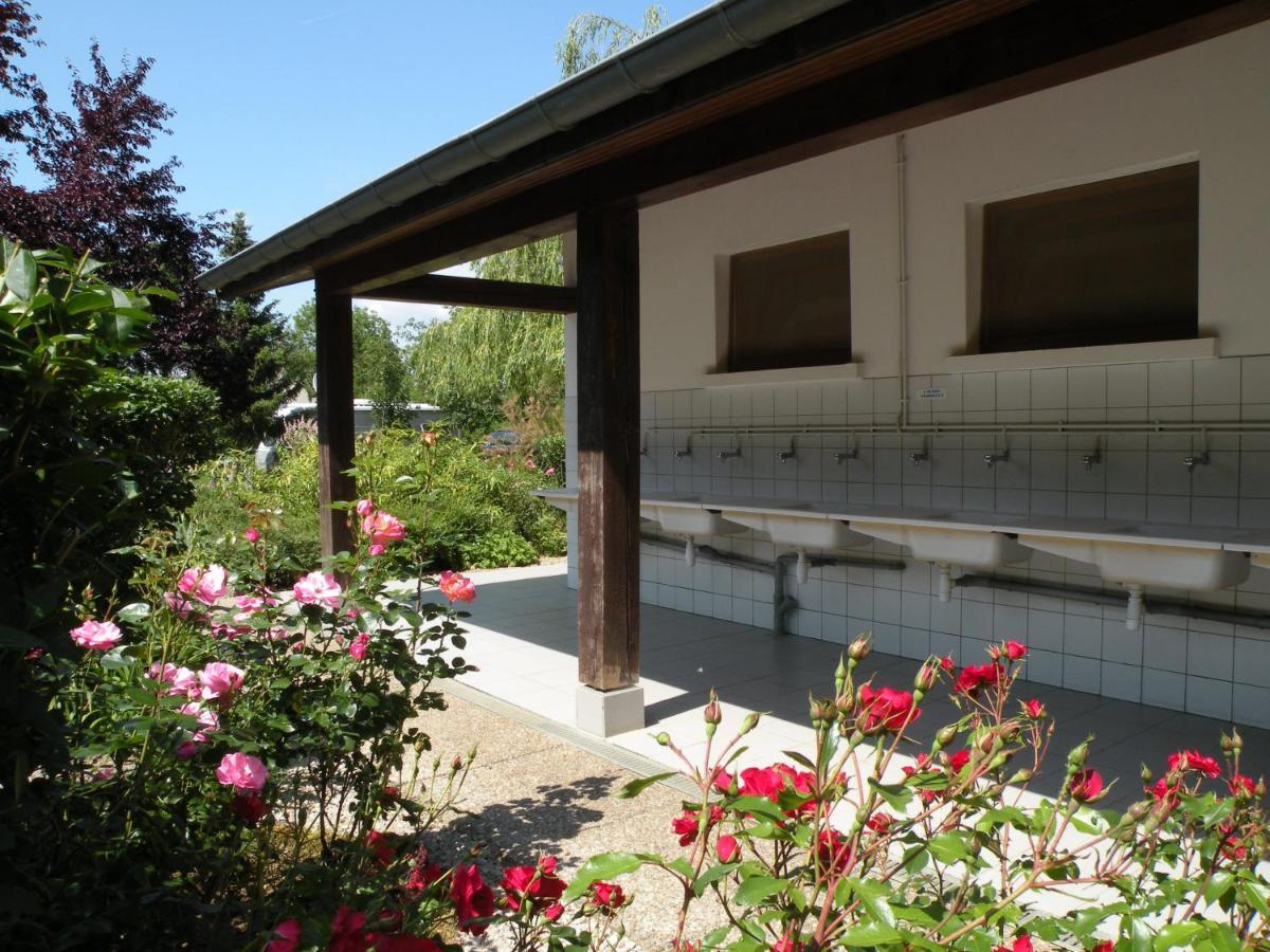 Tente Bell au camping Hautoreille Bannes  Extérieur photo